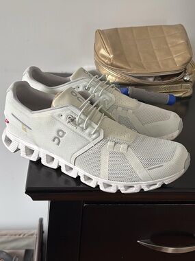 Men’s OnCloud Sneakers